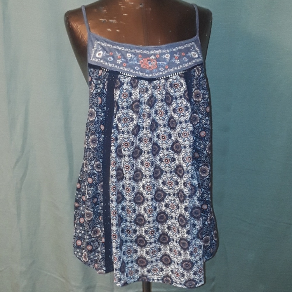 ** Taylor & Sage Floral Embroidery Lace Top Indigo